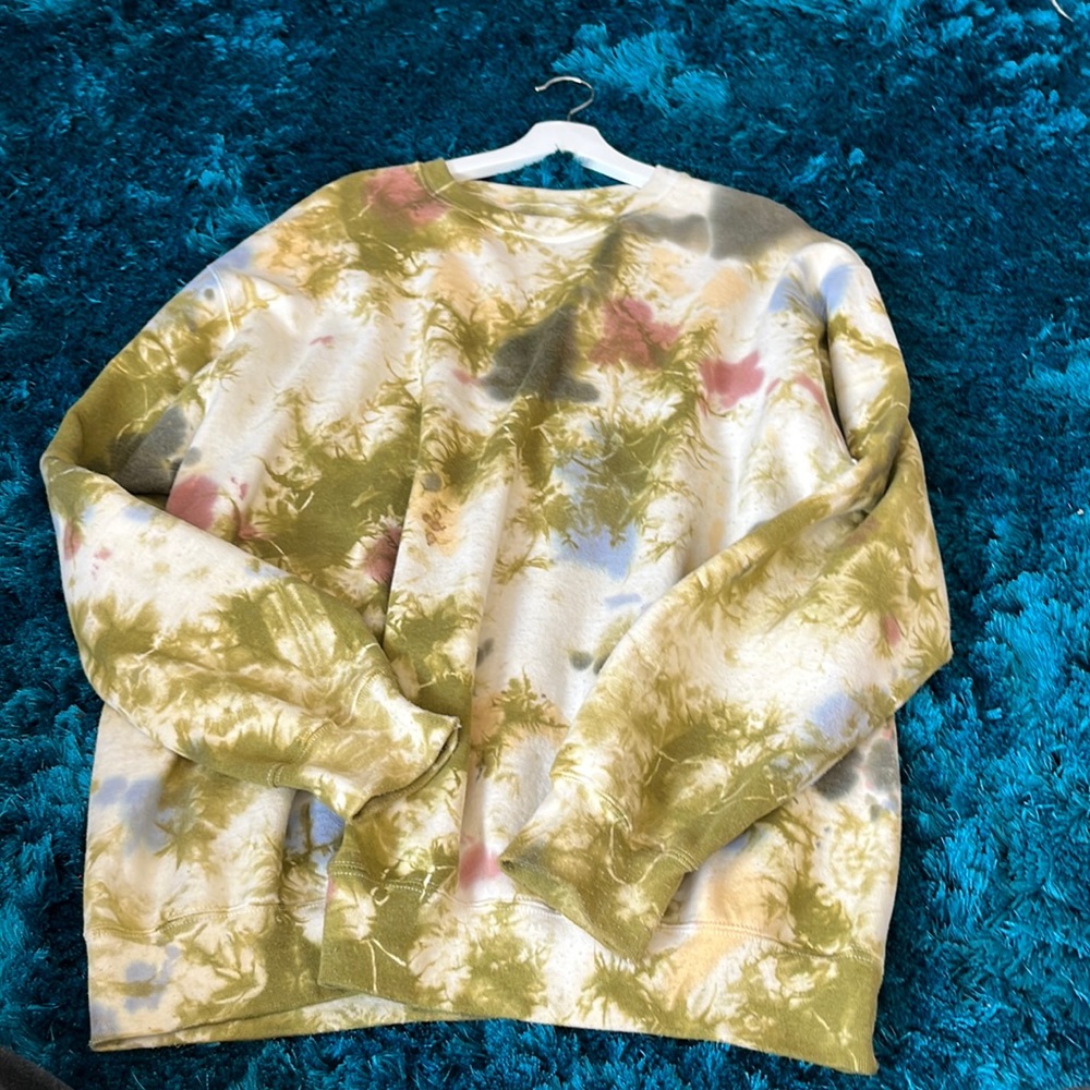 Urban Outfitters Crewneck